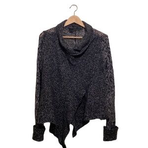 360 cashmere 70% wool 30% cashmere open cardigan. Size S